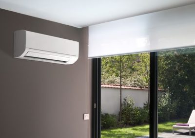 Wall-mounted air conditioner / split system / inverter / individual